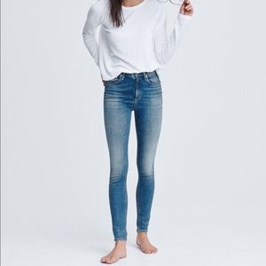 Rag & Bone distressed denim size 28